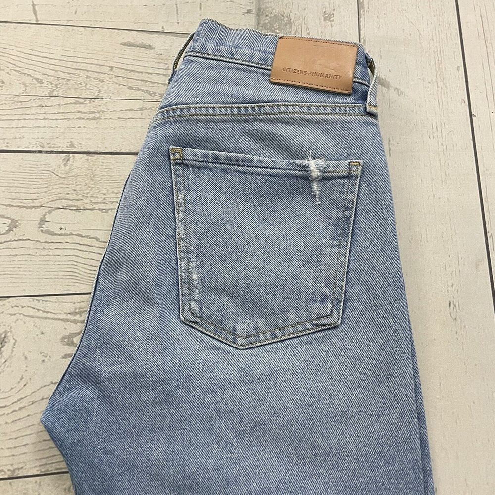 Citizens of Humanity Women's Size 26 Distressed Charlotte Cropped Denim Jeans